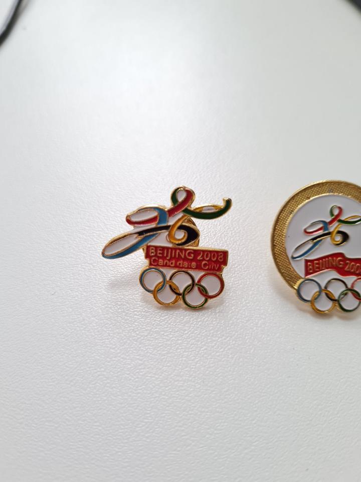 3 Beijing Peking 2008 Sommer Olympiade Pins Abzeichen Sammler! in Heroldsbach