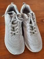Turnschuhe Sneaker Running Gr. 40 lila/grau NEU! Bayern - Oberpframmern Vorschau
