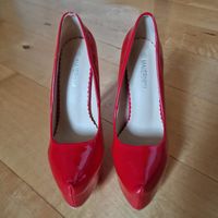 High Heels Plateau Pumps Lackrot Gr 40/41 super sexy - NEU Baden-Württemberg - Nehren Vorschau