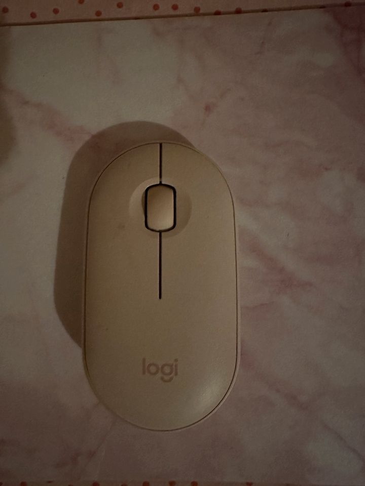 Logitech Mouse Maus und Tastatur rosa in Neusalza-Spremberg