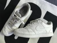 Nike Sneaker weiss , Klassiker, Gr. 41 Bochum - Bochum-Wattenscheid Vorschau