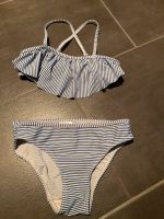 Bikini 110/116 weiß blau geringelt TCM Niedersachsen - Diepholz Vorschau