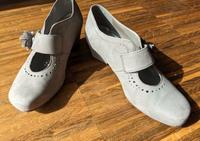 hellgraue Pumps von ARA, Gr. 37,5 Düsseldorf - Heerdt Vorschau