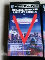 VHS Kassetten SF- Klassiker Die Ausserirdischen Besucher kommen Nordrhein-Westfalen - Balve Vorschau