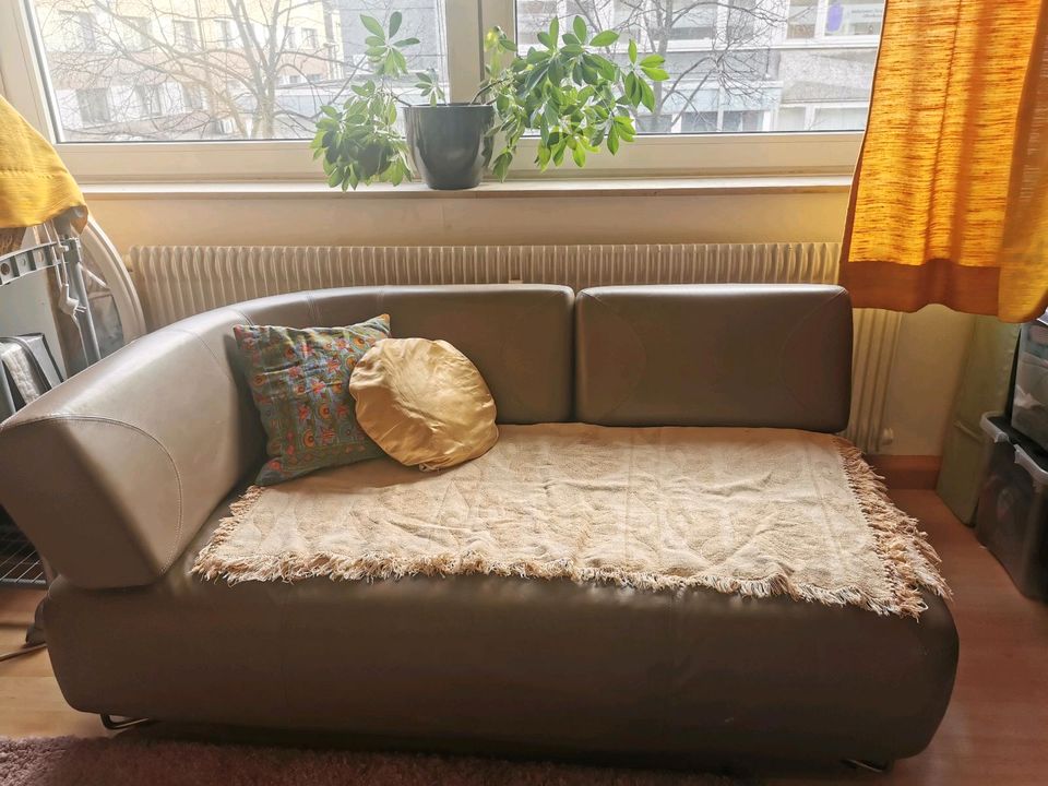Echt Leder Designer Sofa Couch abzugeben in Oberhausen