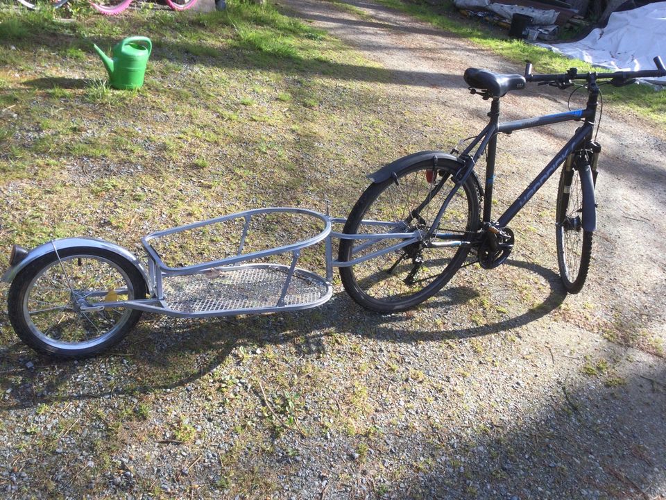 Fahrradanhänger Anhänger Fahrrad in Seedorf