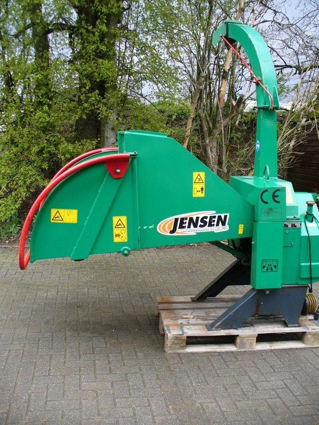 Jensen A530 Zapfwellenmaschine Holzhacker in Velen
