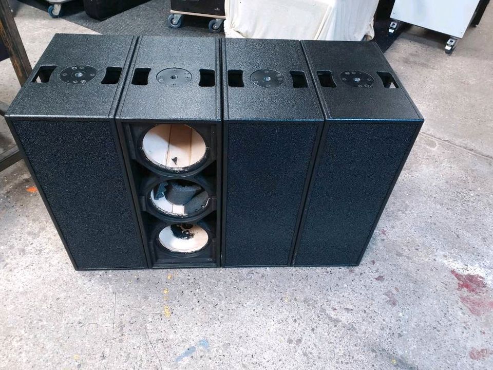Ear Prototyp Subwoofer 3 x 8 Zoll, Sicachassis in Ascheberg