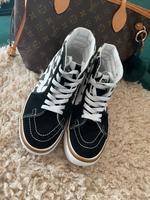 Vans Plattform Berlin - Charlottenburg Vorschau