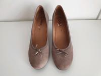 Gabor Pumps Best Fitting Gr. 7 in grau-beige Niedersachsen - Tostedt Vorschau