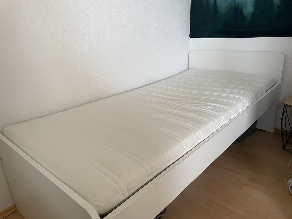 Einzelbett  Bett zu verkaufen in Freiburg im Breisgau