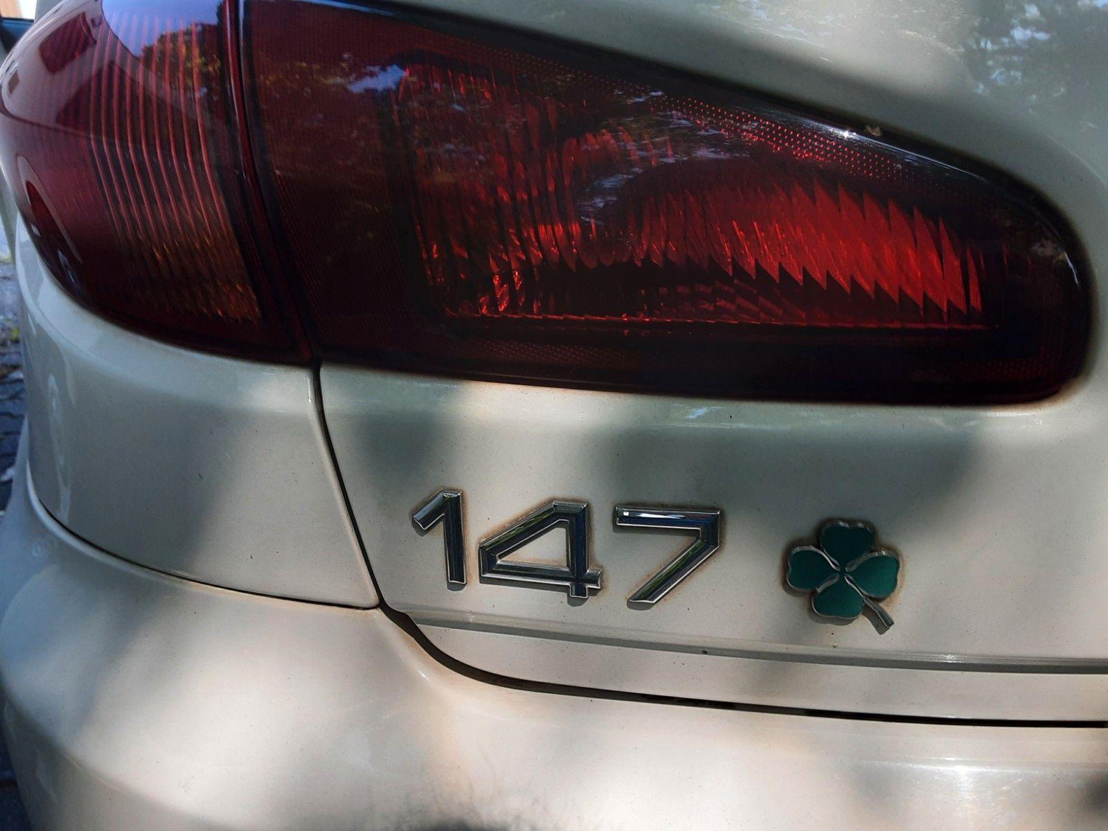 Abbildung des Autos Alfa Romeo 147 1.6 TS 16…