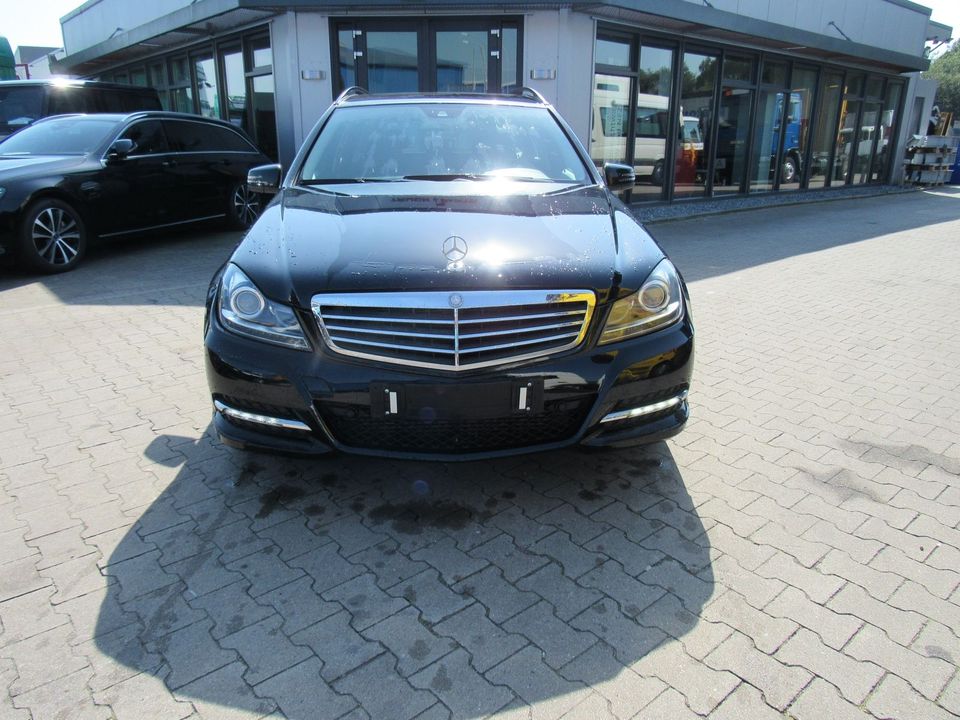 Mercedes-Benz C 220 T-Modell CDI BlueEfficiency/APS COMAND/ Bi in Nortmoor