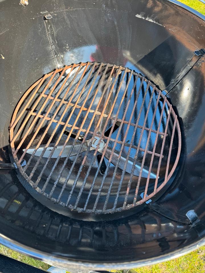 Weber Grill Performer GBS 57 cm black schwarz + Abdeckhaube neu in Wolfsburg