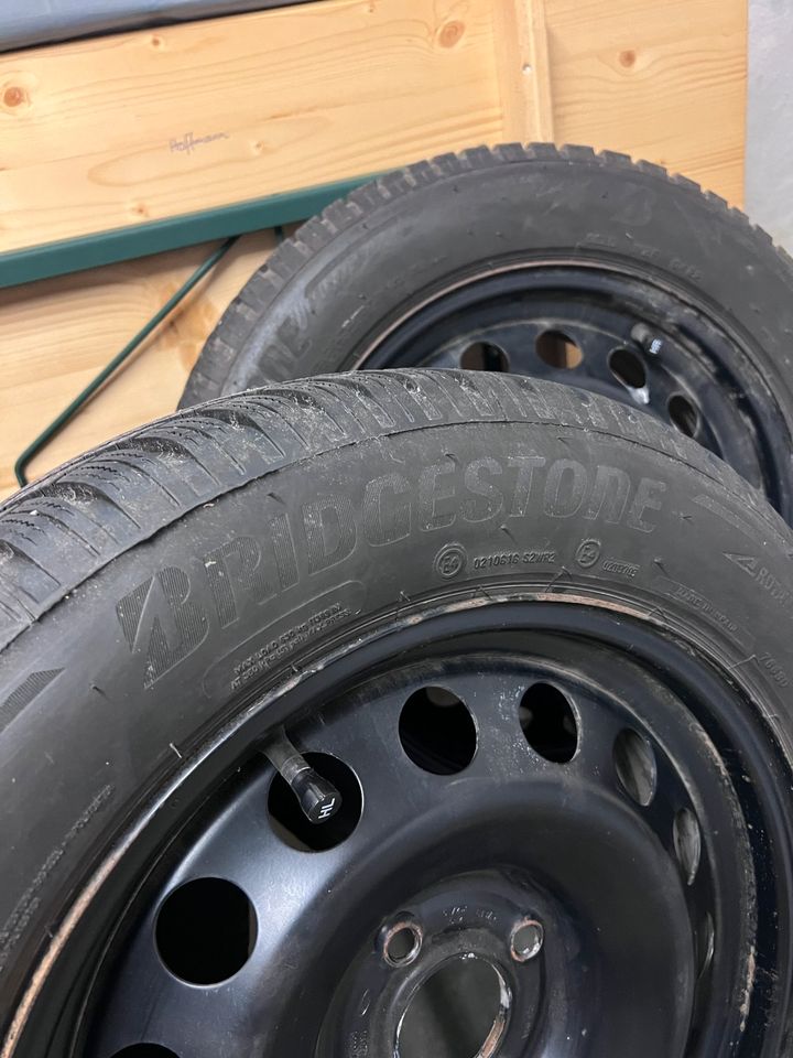 Winterreifen auf Stahlfelge 205/60 R 16 Ford Eco Sport in Seesen