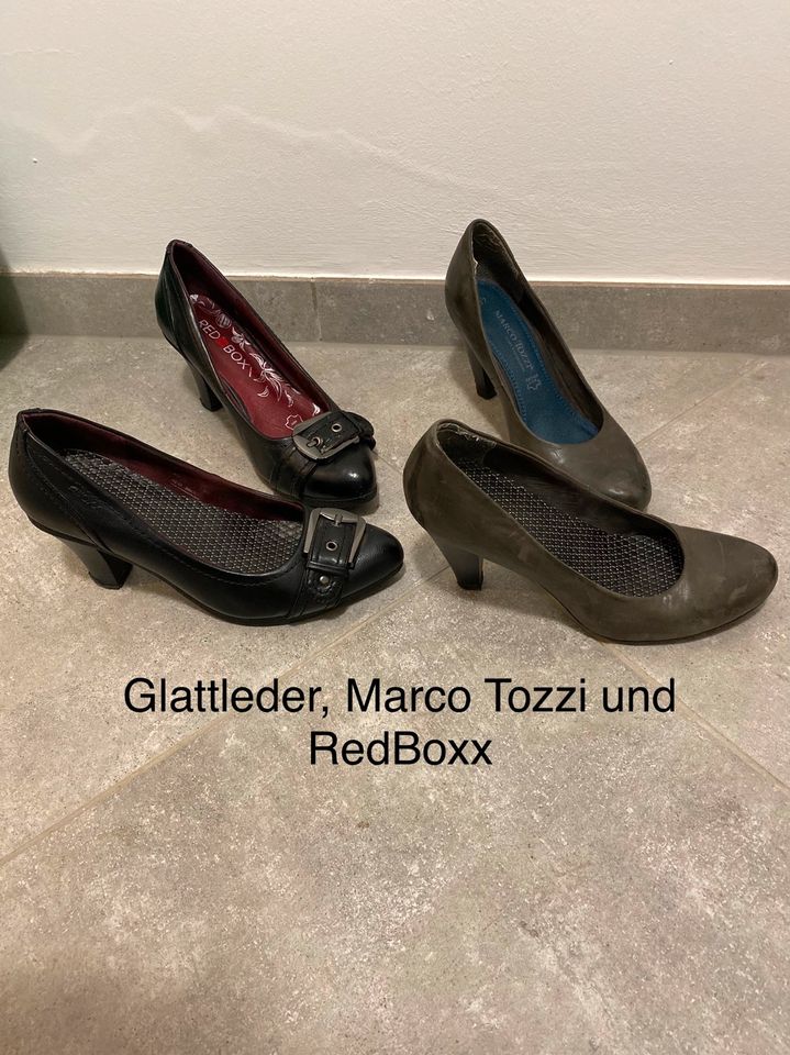 Damen Schuhe Pumps Stiefeletten Stiefel NEUWERTIG in 37 in Köln