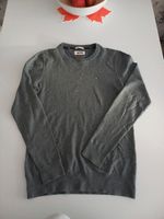 Verkaufe grauen Pulli von Tommy Hilfiger gr.S Rügen - Sassnitz Vorschau