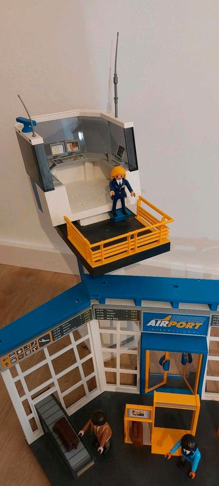 Playmobil 5338 Flughafen mit Tower in Dörsdorf