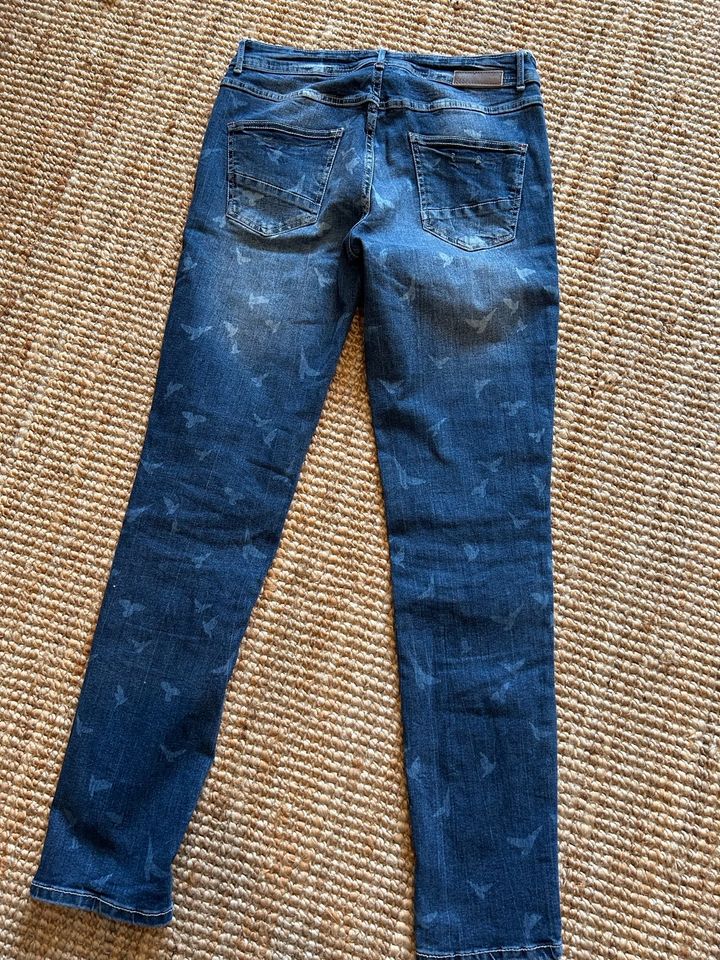 Cecil Jeans Gr 29 Jeanshose Vögel in Much