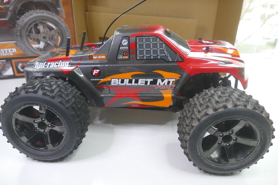 HPI Bullet MT Brushless Monster Truck in Isernhagen