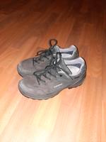 Lowa 39 Schuhe Trekkingschuhe Niedersachsen - Göttingen Vorschau