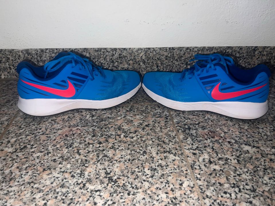 Nike Sportschuhe Laufschuhe Run in Rohrbach