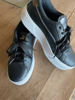 Puma Sportschuhe Freizeit Sneaker Gr. 40 Schwarz Hessen - Haiger Vorschau