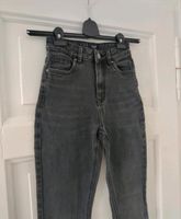 Graue Vero Moda High Waist Jeans Größe 26/32 Bielefeld - Bielefeld (Innenstadt) Vorschau