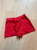 Rote Highwaist Stoff Shorts Zara XS neu Baden-Württemberg - Freiburg im Breisgau Vorschau