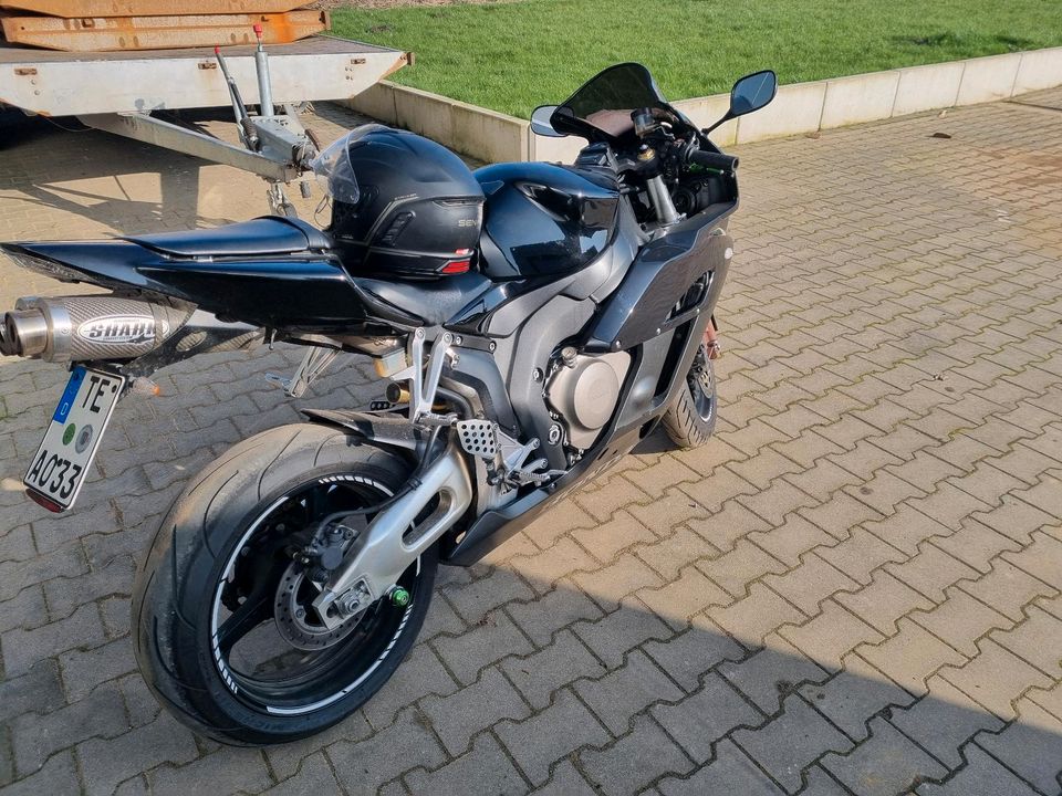 Honda CBR 1000 rr Fireblade in Bersenbrück