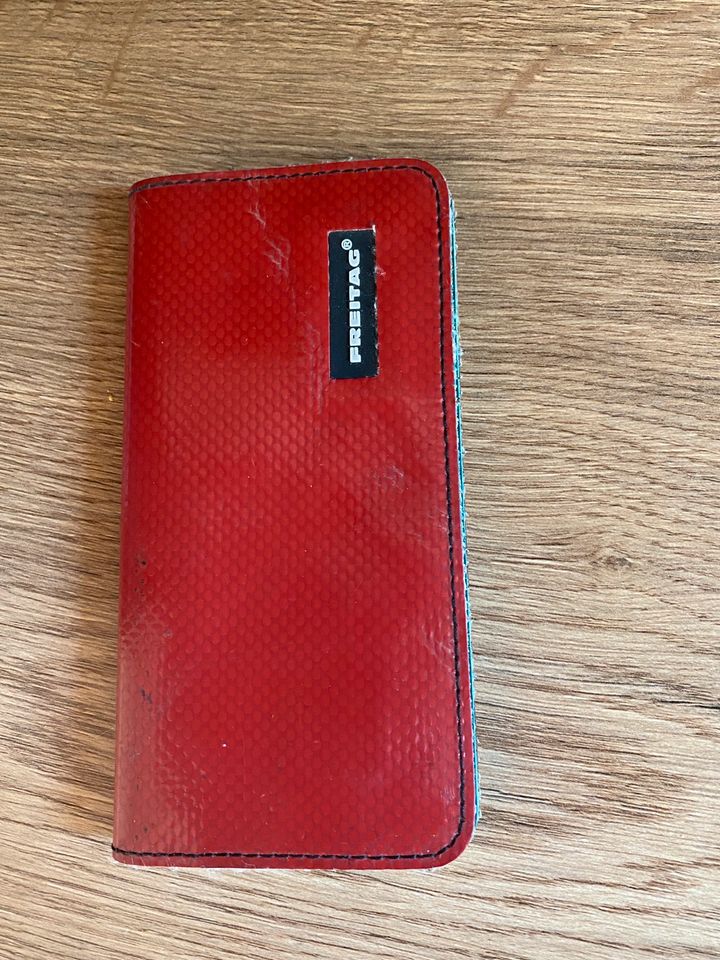 Freitag Handyhülle rot/pedrol iphone6/7 in Nohfelden