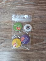 Pins Button Ansteckbutton zu verschenken Niedersachsen - Wiesmoor Vorschau