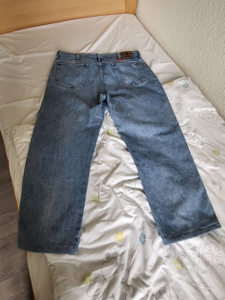 Jeanshose Wrangler W38 L30 in Vlotho