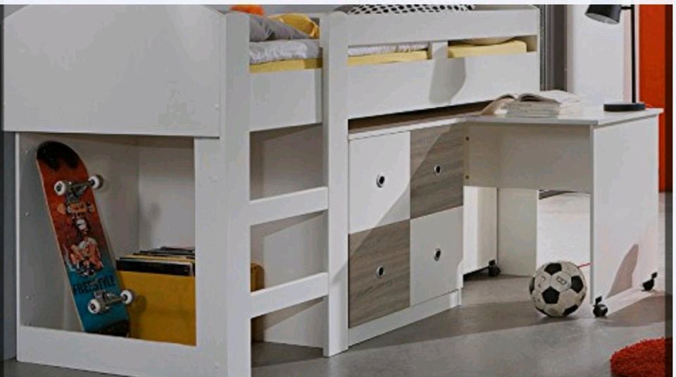 Kinder Hochbett weiß 90x200 mit Lattenrost, Schreibtisch, schrank in Köln