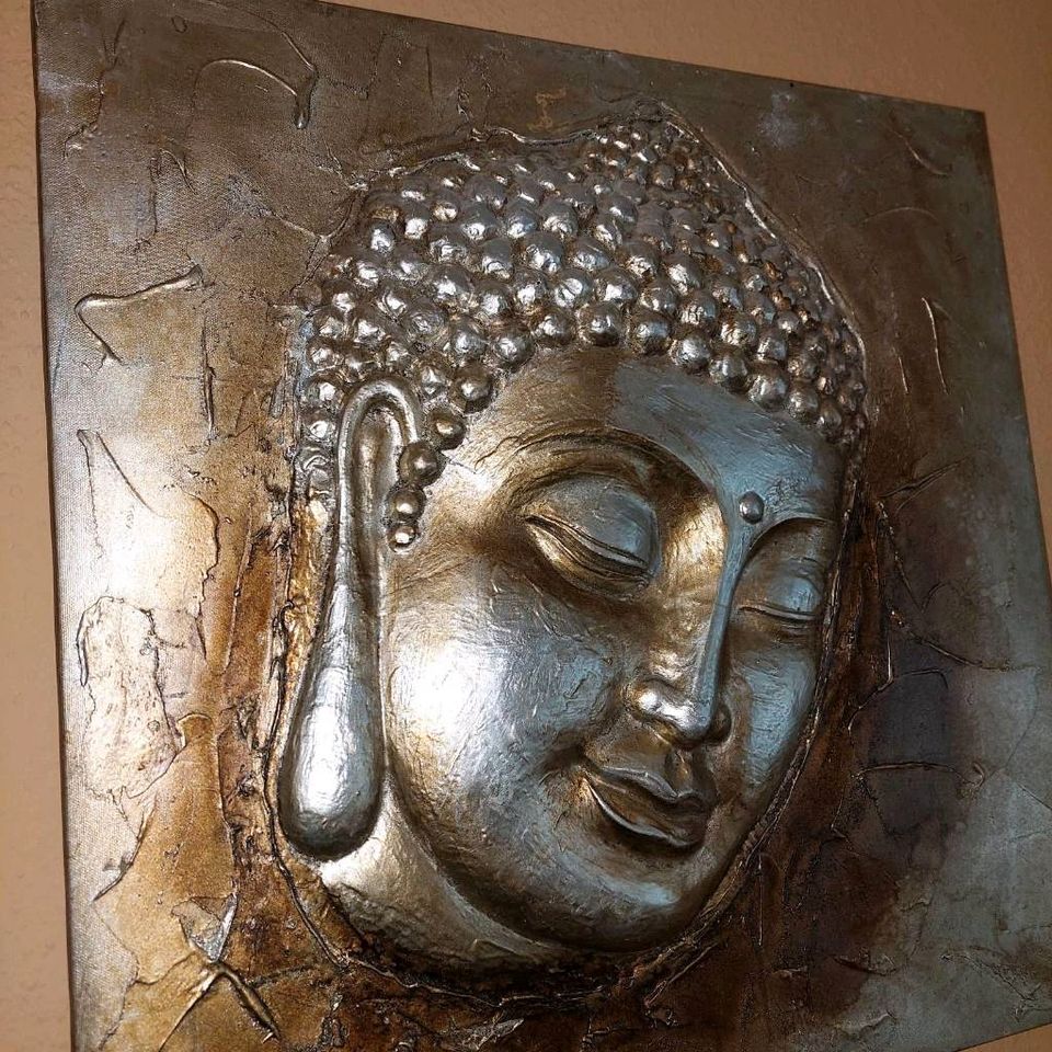 2 Buddha Bilder (Struktur) je 15 Euro in Eckersdorf