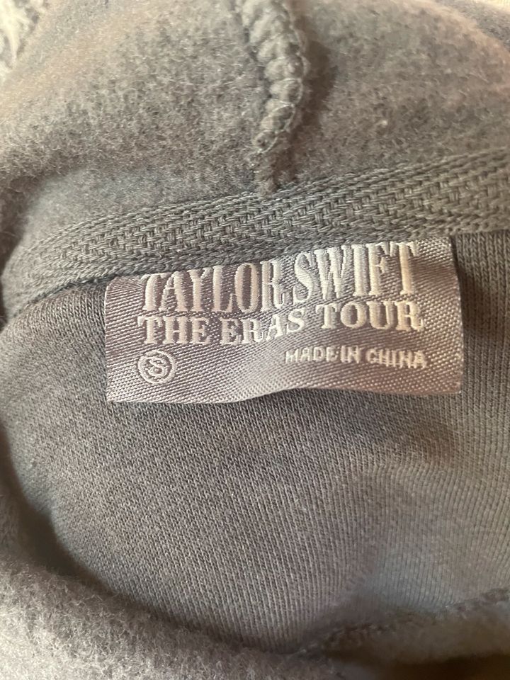 Taylor Swift - The Eras Tour Hoodie Gr. S M L Pulli Kapuze NEU in Duderstadt