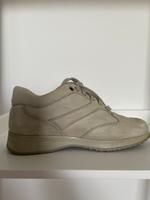 HOGAN Sneaker Wildleder 36,5  top Zustand Nordrhein-Westfalen - Selm Vorschau