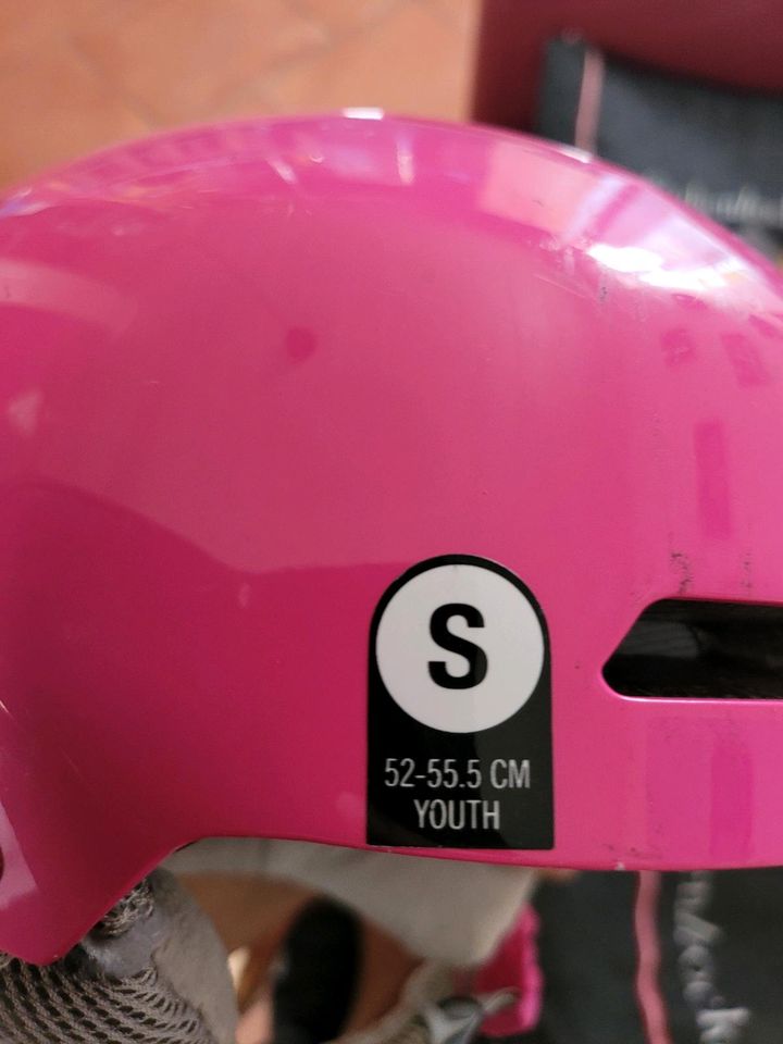 Skihelm Giro Junior Gr. S pink in Battweiler