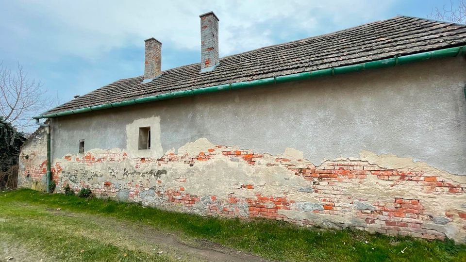 UNGARN-MARCALI-HAUS ZU RENOVIEREN IN RUHIGES LAGE! in Pirmasens