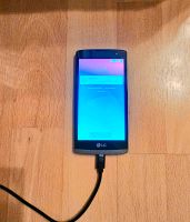 LG Handy mit Ladegerät, Android Kr. Passau - Passau Vorschau