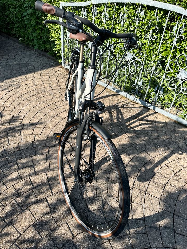 Airtracks Damen Trekking Fahrrad 28 Zoll in Leipheim