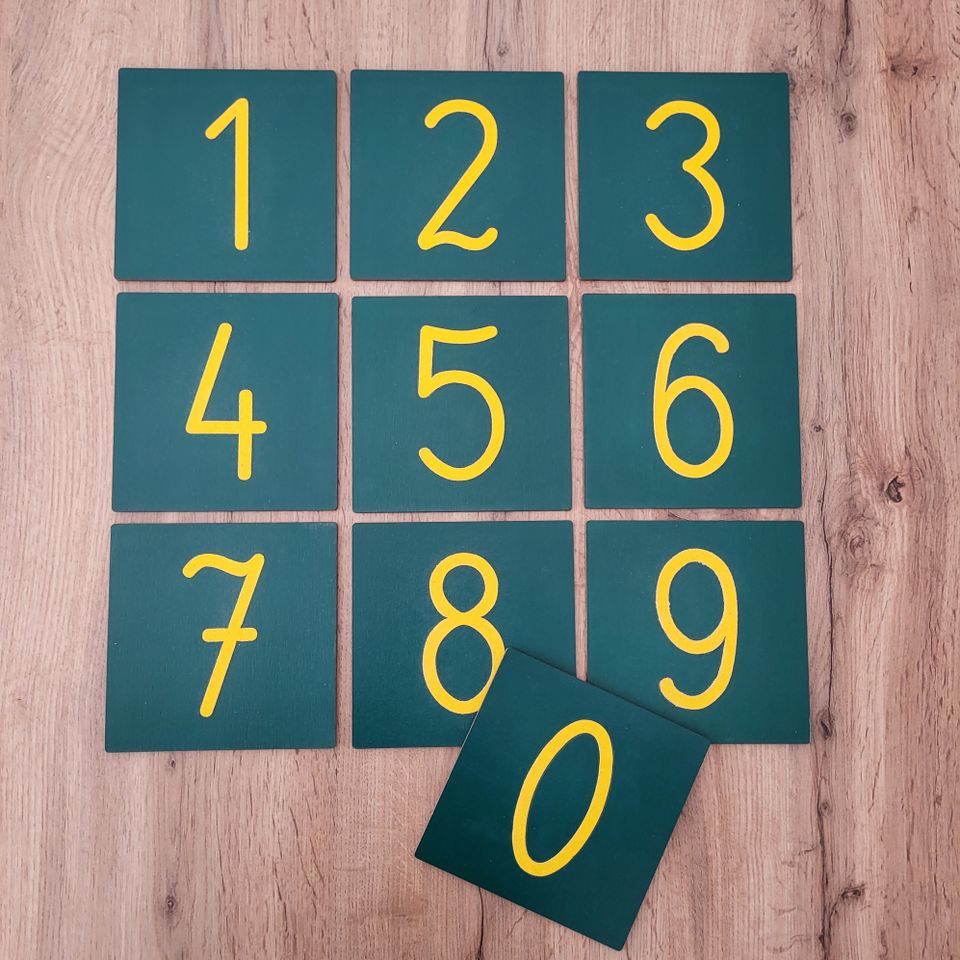 Sandpapierziffern Montessori Einführung der Zahlen 0 bis 9 Holz in Fürstenwalde (Spree)