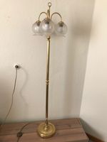 Schöne goldene Vintage Stehlampe mit drei Leuchtquellen Rheinland-Pfalz - Ürzig Vorschau