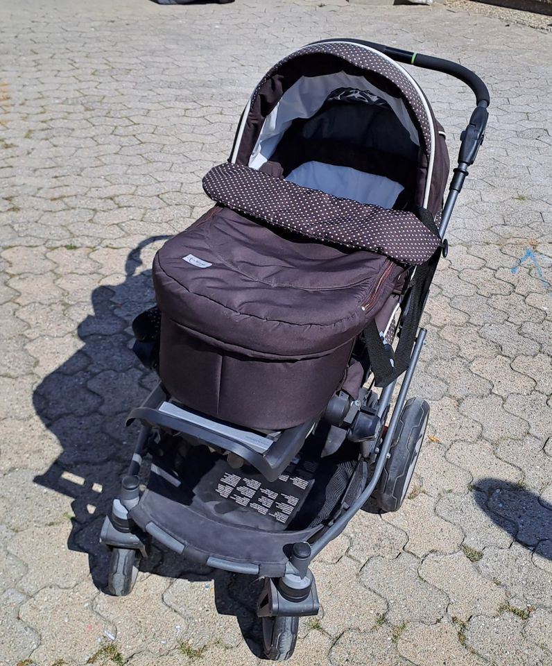 Kinderwagen Teutonia mit viel Zubehör in Rottenburg am Neckar