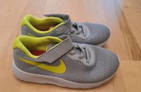 Nike Sportschuhe Gr. 30 Baden-Württemberg - Weil am Rhein Vorschau