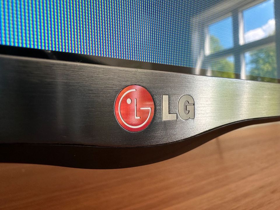 LG 55LB674V 3D 55“ in Kiel