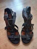 Sandalen mit Absatz von Tamaris Baden-Württemberg - Tübingen Vorschau