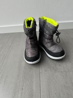 Wie neu! Stiefel Kinder Schneeschuhe Jungen Größe 28 Nordrhein-Westfalen - Tönisvorst Vorschau