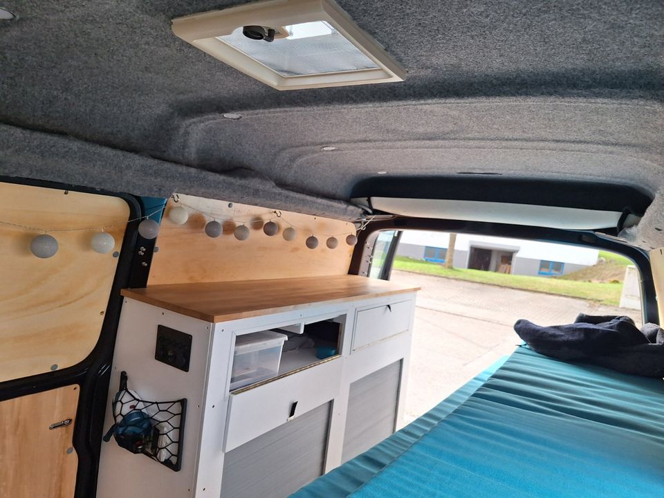 VW T5 Transporter Camper in Asselfingen