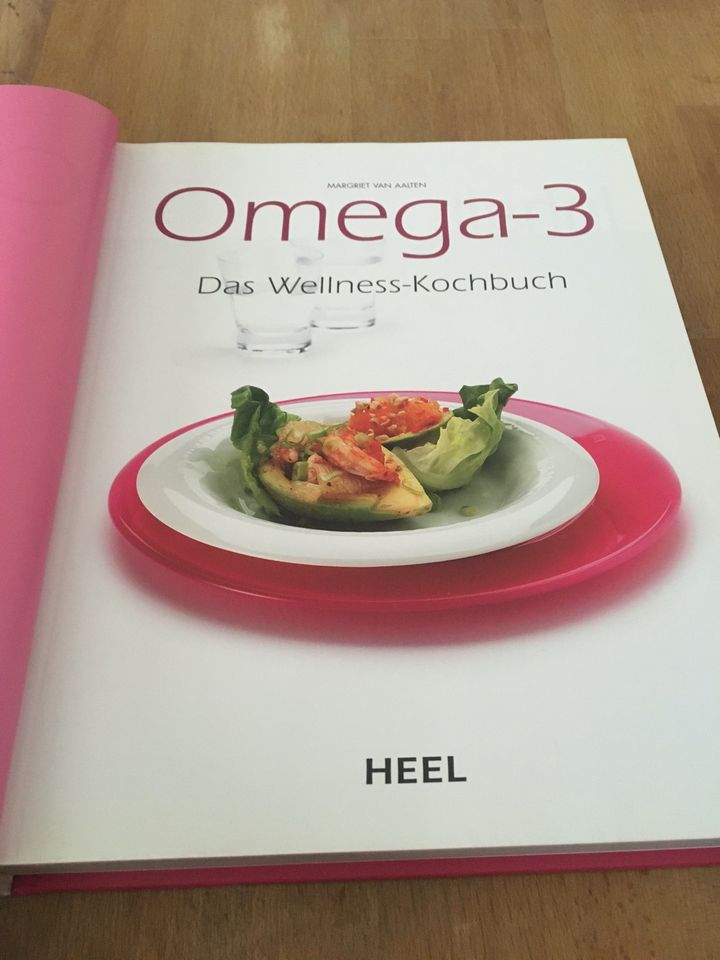 Omega-3 Das Wellness-Kochbuch Margriet van Aalten 2005 Kochbuch in Pirmasens